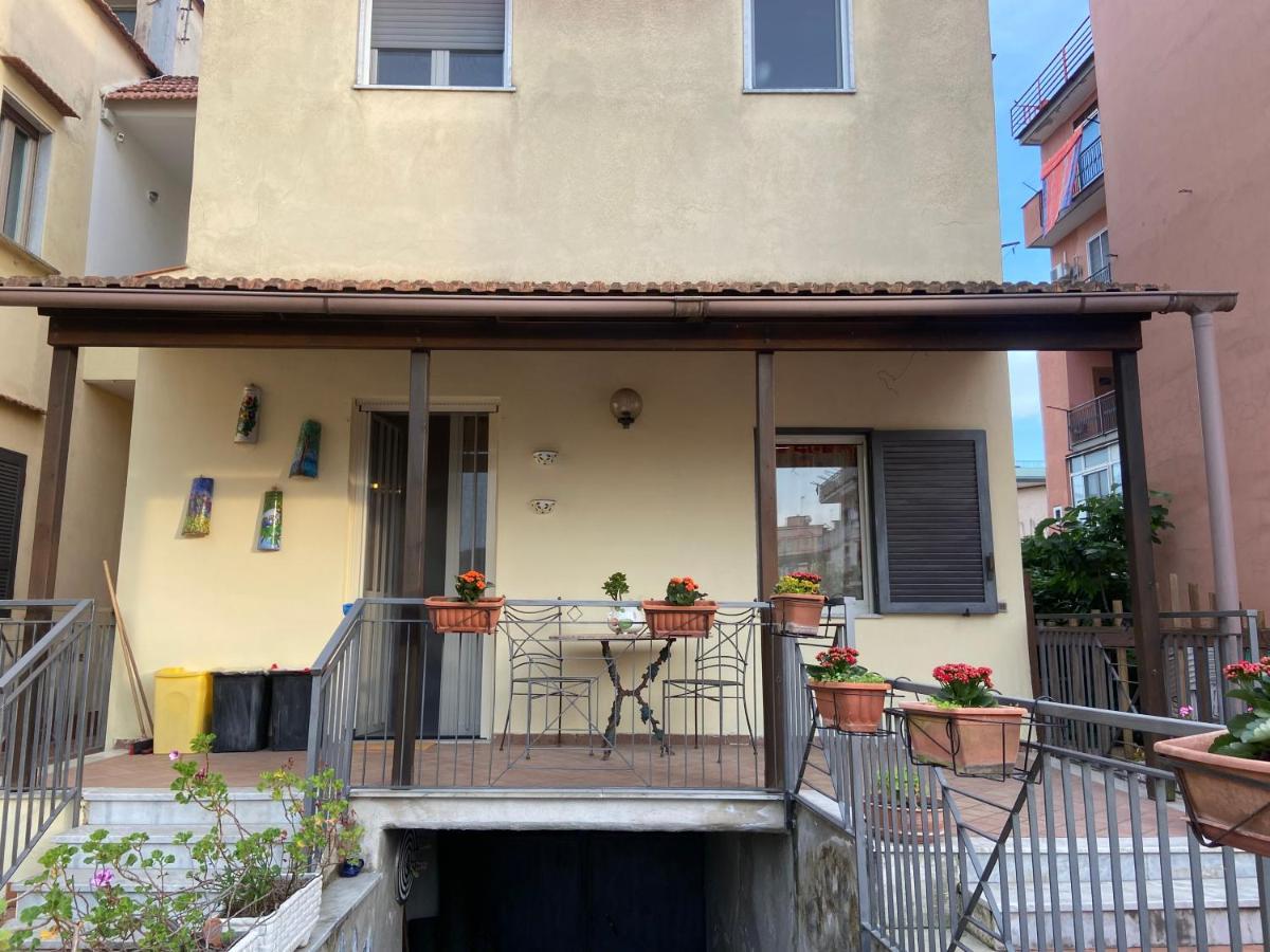 Appartamento In Villa Alle Falde Del Vesuvio Neapel Exterior foto